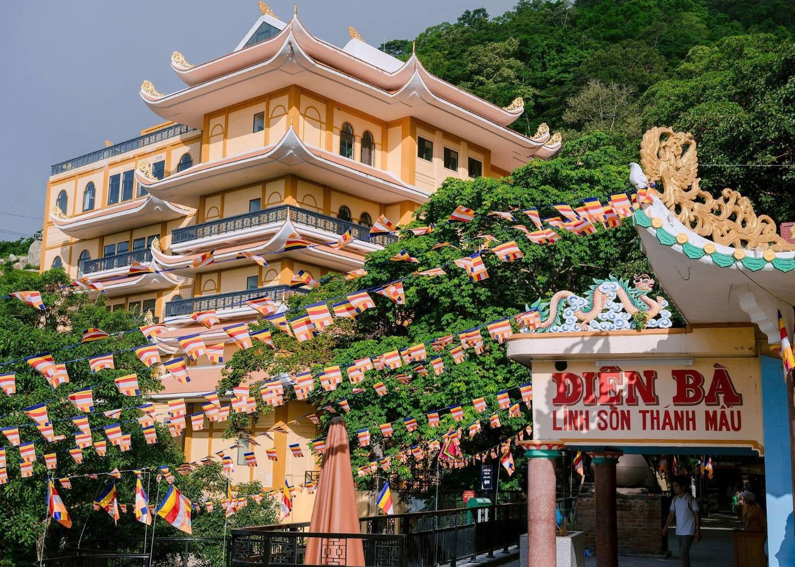 Du lịch Tây Ninh mùa lễ vía Bà Đen: Trải nghiệm nhiều hoạt động độc đáo